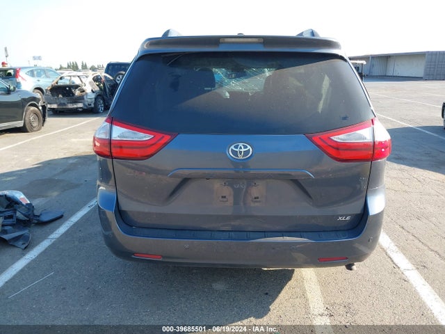 Toyota Sienna Xle 8 Passenger 2016 5TDYK3DC4GS731833 Image 17