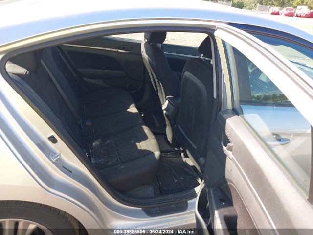 Hyundai ELANTRA SEL 2019 5NPD84LF7KH414674 Image 8