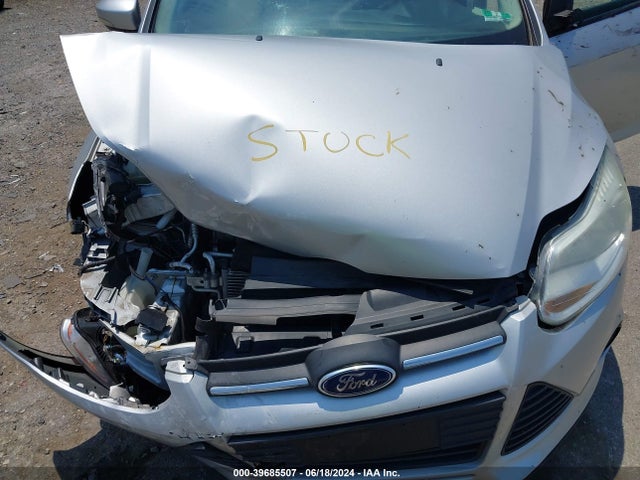 Ford FOCUS SE 2014 1FADP3F25EL424048 Image 10
