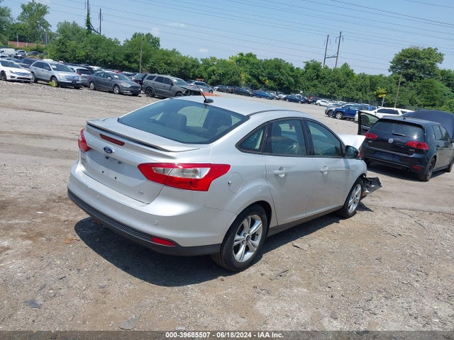 Ford FOCUS SE 2014 1FADP3F25EL424048 Image 4