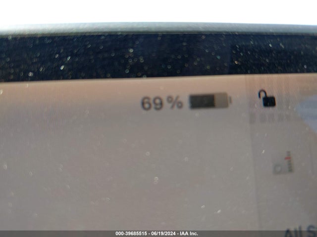 Tesla Model Y 2021 5YJYGDEE3MF151464 Image 30