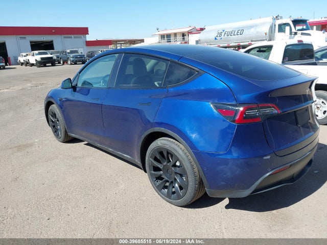 Tesla Model Y 2021 5YJYGDEE3MF151464 Image 16