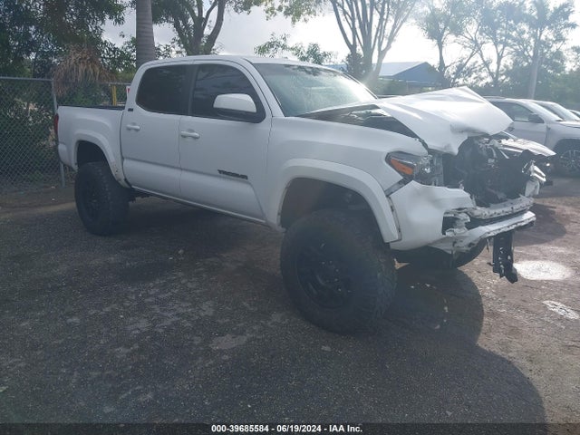 Toyota Tacoma Sr5 V6 2017 3TMCZ5AN8HM095555 zdjęcie główne