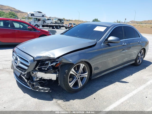 Mercedes-Benz E 350 2020 WDDZF8DB8LA742604 Image 2