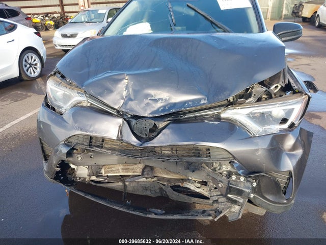 Toyota RAV4 LE 2016 JTMZFREV7GJ089326 Image 6
