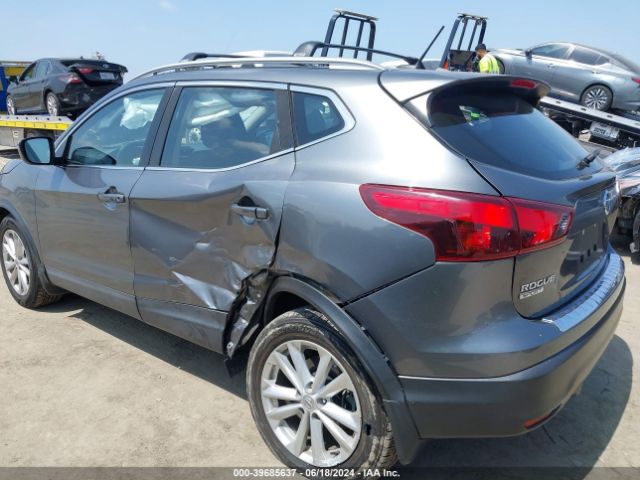 JN1BJ1CP2HW013087 Nissan Rogue Sport Sv