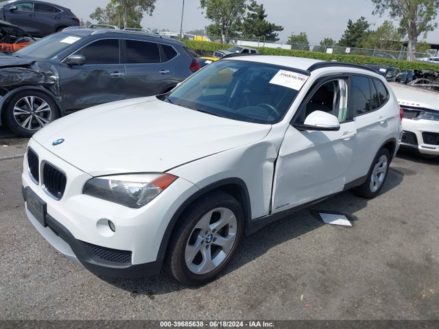 BMW X1 Sdrive28i 2014 WBAVM1C51EVW55833 Image 2