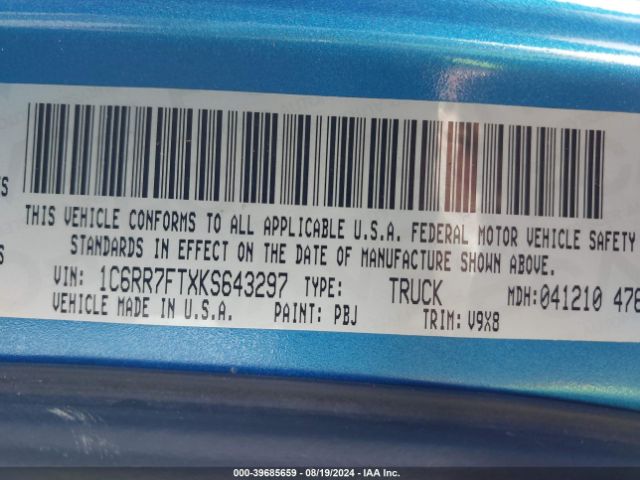 1C6RR7FTXKS643297 RAM 1500 Classic Express Quad Cab 4x4 6'4 Box