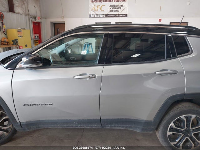 3C4NJDCB2NT184035 Jeep Compass Limited 4x4