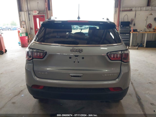 3C4NJDCB2NT184035 Jeep Compass Limited 4x4