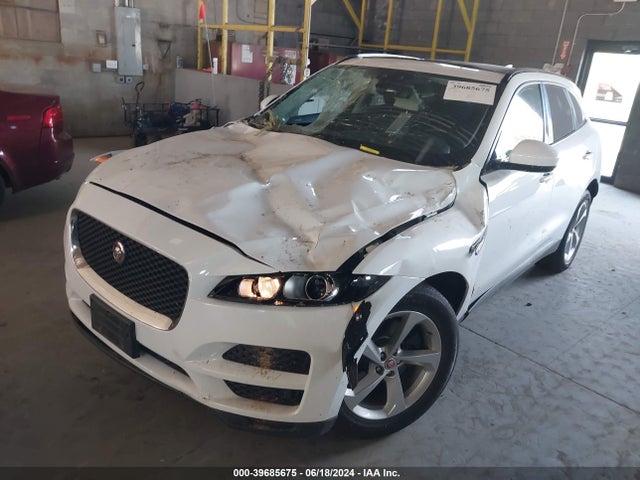 2017 JAGUAR F-PACE SADCJ2BV6HA489125 Photo 1