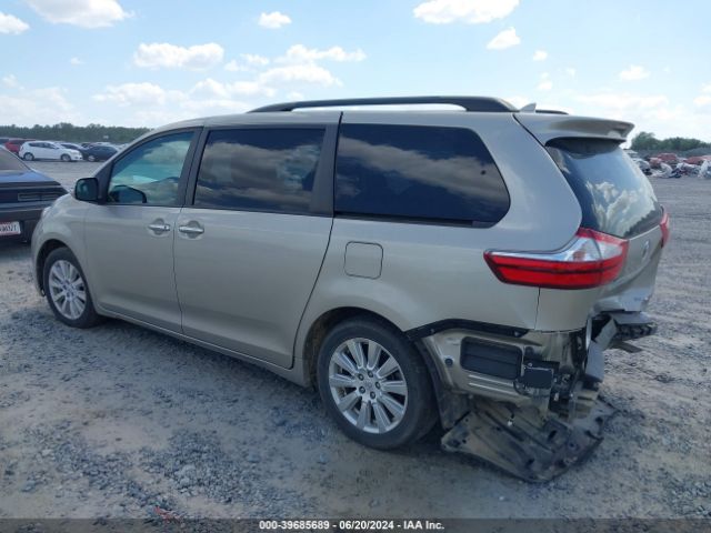5TDYZ3DC6HS829632 Toyota Sienna Limited 7 Passenger