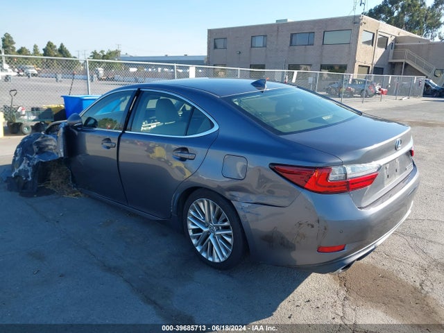 Lexus ES 350 2016 JTHBK1GG1G2217372 Image 3
