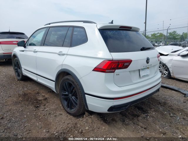3VVCB7AX5NM034033 Volkswagen Tiguan 2.0t Se R-line Black