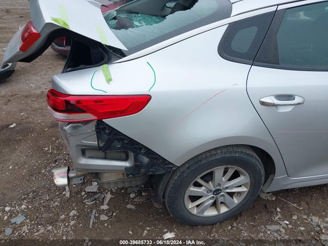KIA Optima Lx 2018 5XXGT4L38JG207772 Image 14