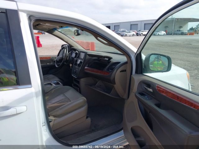 2016 CHRYSLER TOWN & COUNTRY 2C4RC1BG0GR295938 Photo 4