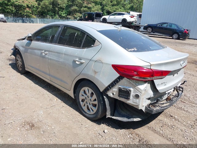 Hyundai ELANTRA SE 2017 5NPD74LF1HH211680 Image 3