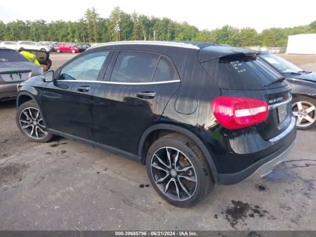 WDCTG4GB0HJ317719 Mercedes-Benz Gla 250 4matic