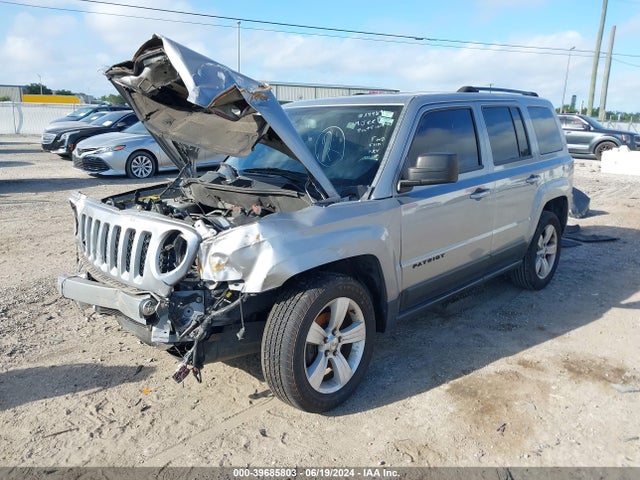 Jeep Patriot Altitude 2014 1C4NJPBA4ED812743 Image 2