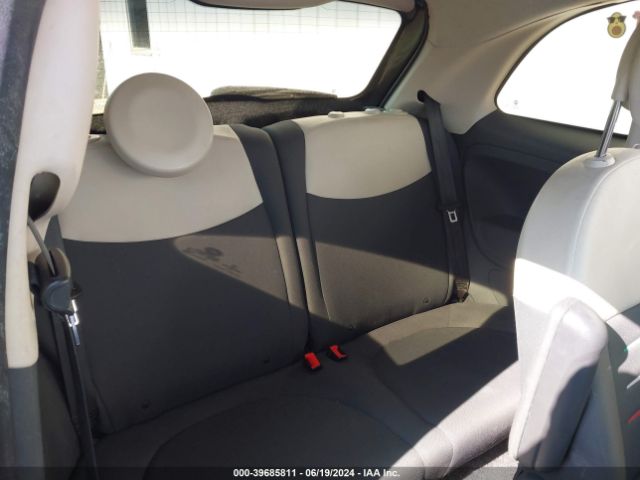 3C3CFFAR5GT246135 Fiat 500 POP