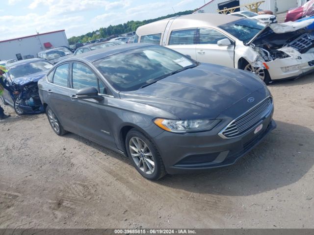 3FA6P0LU0HR300692 Ford Fusion Hybrid Se