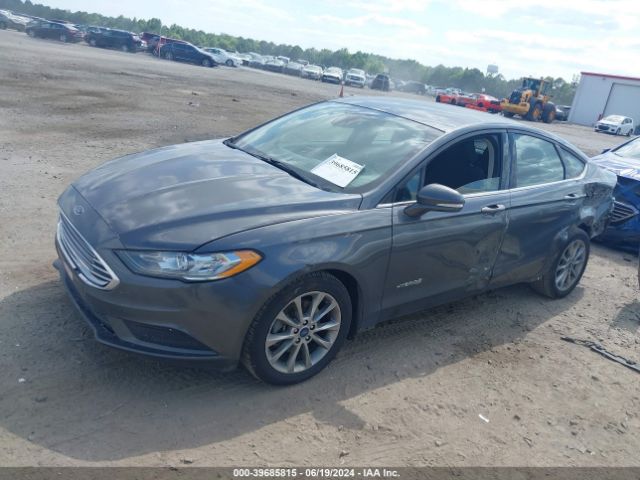 3FA6P0LU0HR300692 Ford Fusion Hybrid Se