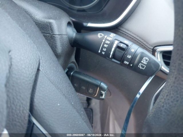 5NMS2CAD7LH154652 Hyundai Santa Fe Se