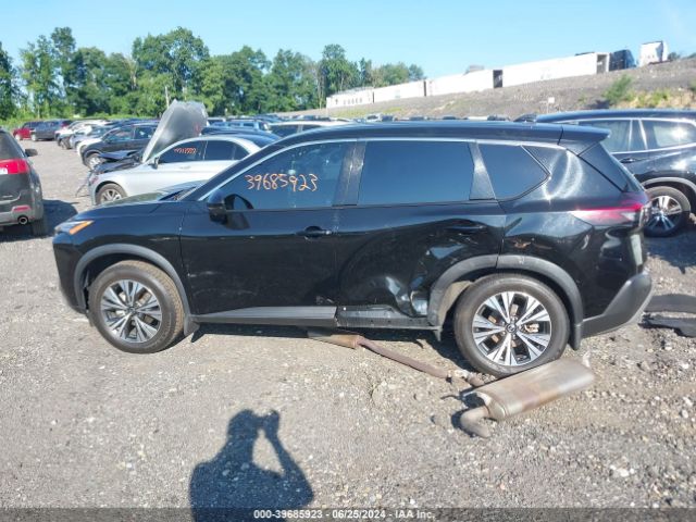 5N1AT3BB9MC795092 Nissan Rogue Sv Intelligent Awd