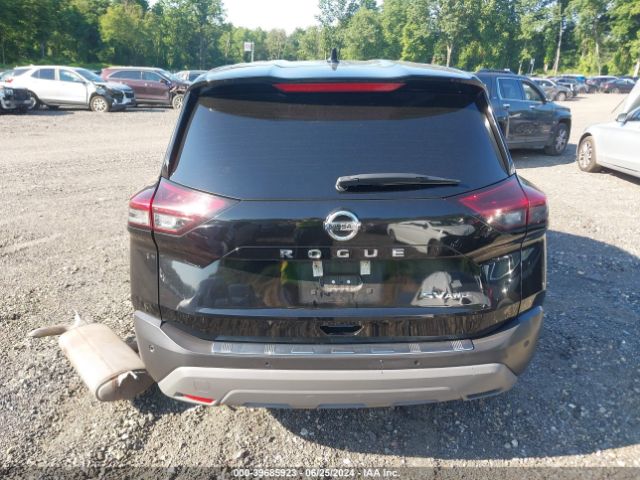 5N1AT3BB9MC795092 Nissan Rogue Sv Intelligent Awd