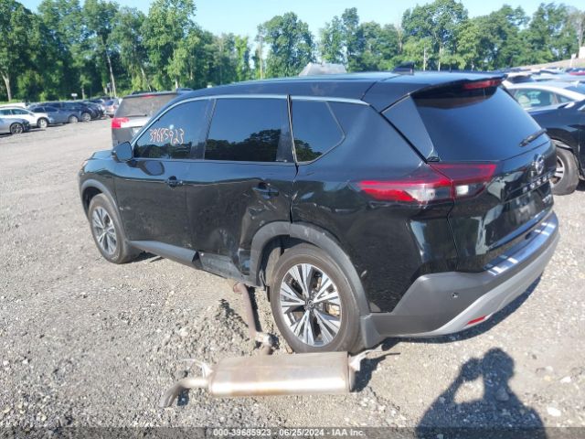 5N1AT3BB9MC795092 Nissan Rogue Sv Intelligent Awd