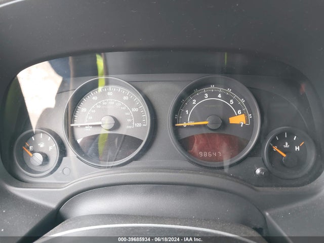 1C4NJPBBXED648522 Jeep Patriot Sport