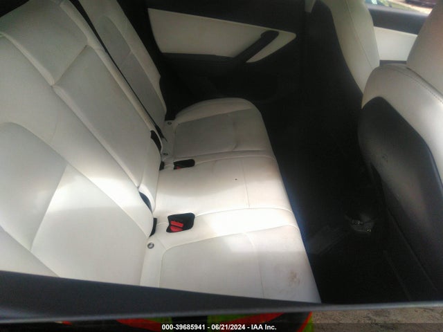 2021 TESLA MODEL Y 5YJYGDEE8MF151783 Photo 7