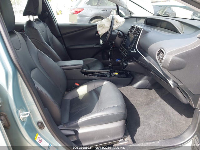 Toyota PRIUS XLE 2019 JTDL9RFU8K3000802 Image 5