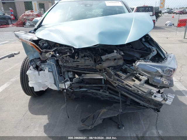 Toyota PRIUS XLE 2019 JTDL9RFU8K3000802 Image 6