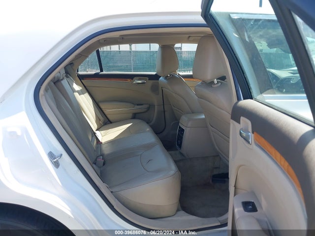 2C3CCAKGXEH203828 Chrysler 300c Awd