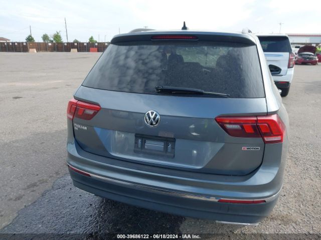 3VV2B7AX0MM064597 Volkswagen Tiguan 2.0t Se/2.0t Se R-line Black/2.0t Sel