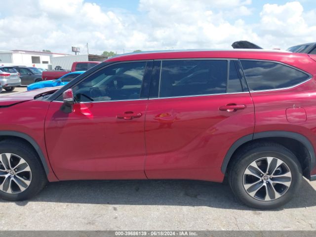 5TDGZRAH1MS537959 Toyota Highlander Xle