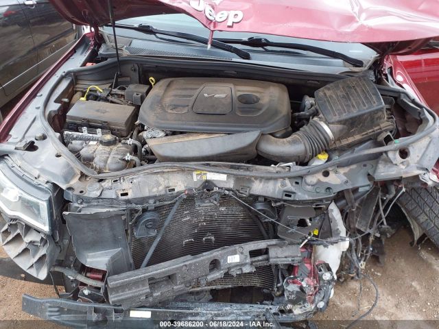 1C4RJFAG1JC308765 Jeep Grand Cherokee Laredo 4x4