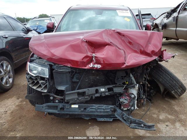 1C4RJFAG1JC308765 Jeep Grand Cherokee Laredo 4x4