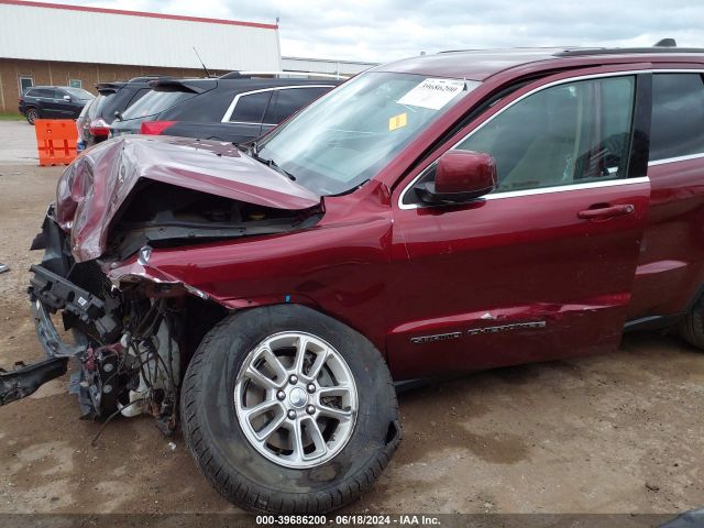 1C4RJFAG1JC308765 Jeep Grand Cherokee Laredo 4x4
