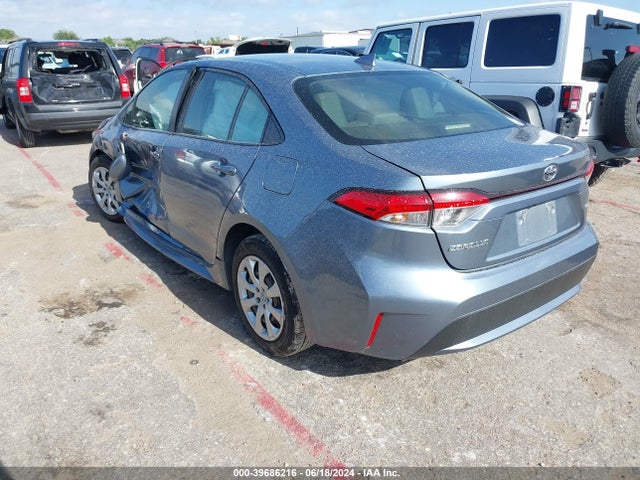 Toyota COROLLA LE 2020 JTDEPRAE8LJ046304 Image 3