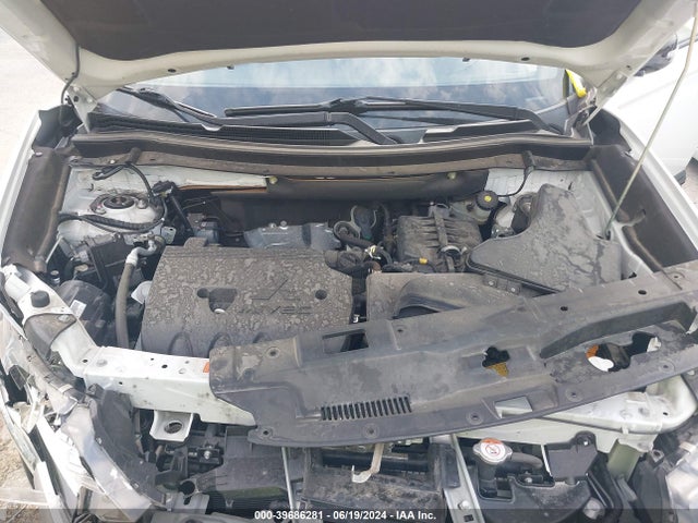 Mitsubishi Outlander Le 2.4 2020 JA4AD3A31LZ017483 Image 10