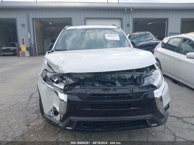 Mitsubishi Outlander Le 2.4 2020 JA4AD3A31LZ017483 Image 12
