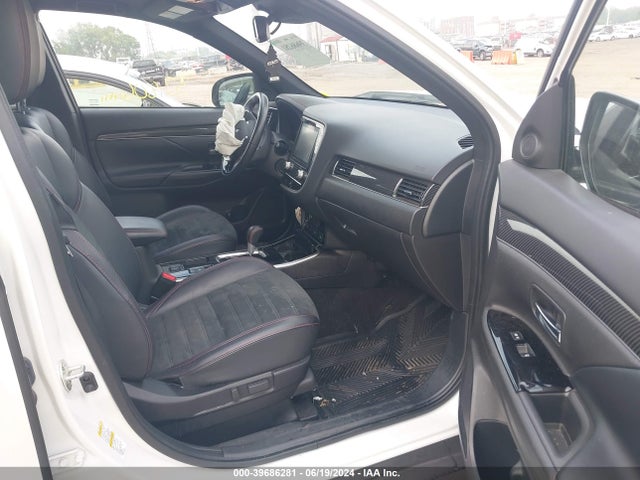 Mitsubishi Outlander Le 2.4 2020 JA4AD3A31LZ017483 Image 5