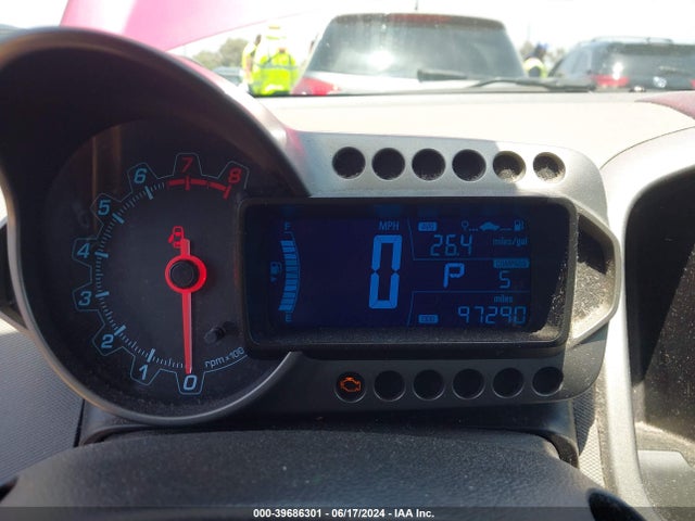 Chevrolet Sonic Lt Auto 2014 1G1JC6SB7E4115152 Image 7
