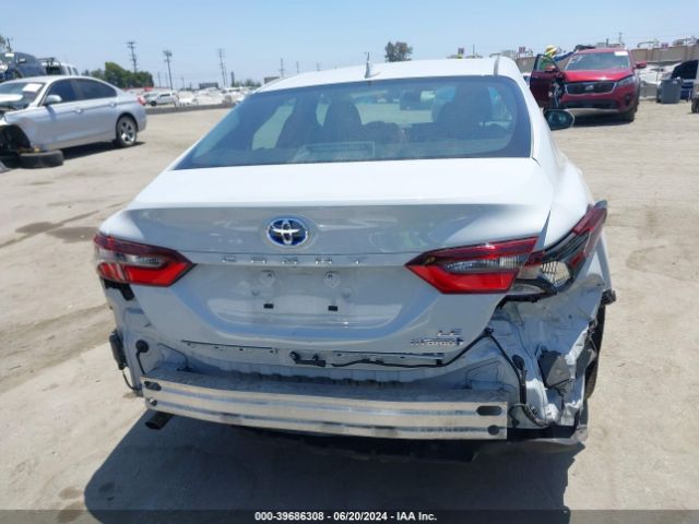 4T1C31AK3RU064643 Toyota Camry Hybrid Le