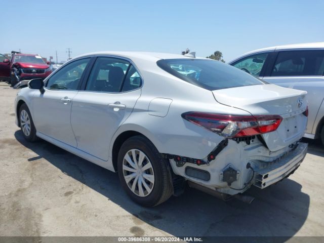 4T1C31AK3RU064643 Toyota Camry Hybrid Le
