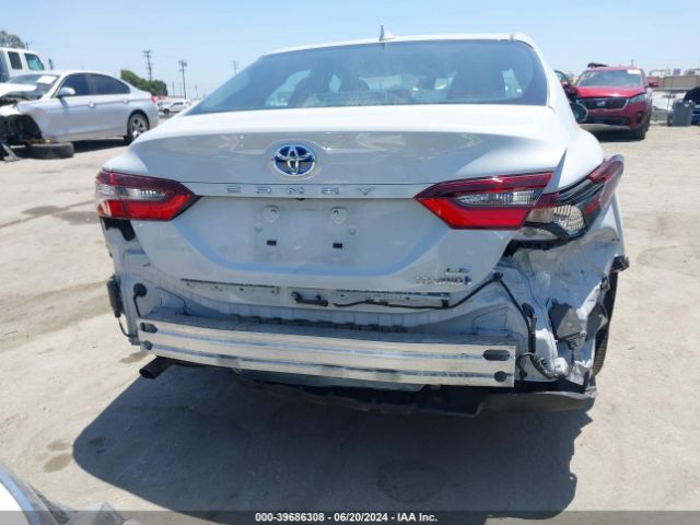 4T1C31AK3RU064643 Toyota Camry Hybrid Le