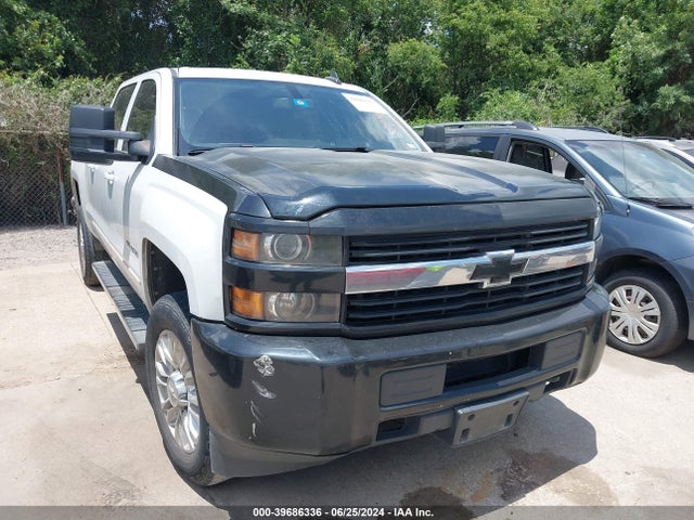 2019 1GC1KSEG7KF266180 main image