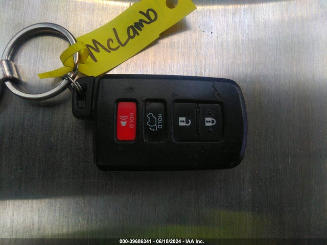 Toyota Rav4 Xle 2016 JTMWFREV2GD089641 Image 11